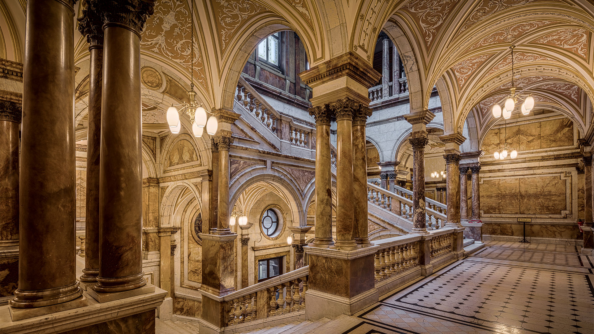 Tall Stories 160: Glasgow City Chambers