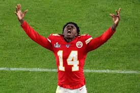 H1-Chiefs resign Sammy Watkins 4-3-20