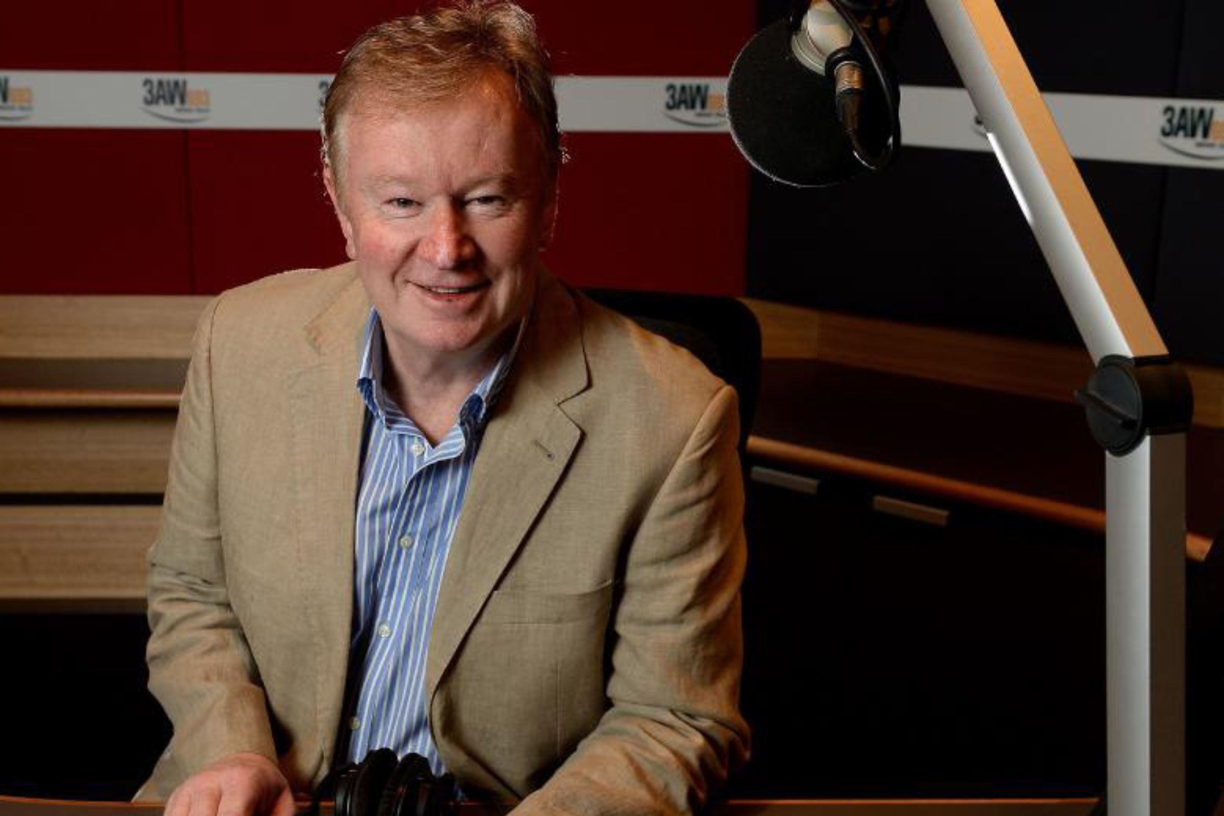 LIVE: The Secrets to Surviving in Media - Denis Walter’s Lessons from 25 Years on Air