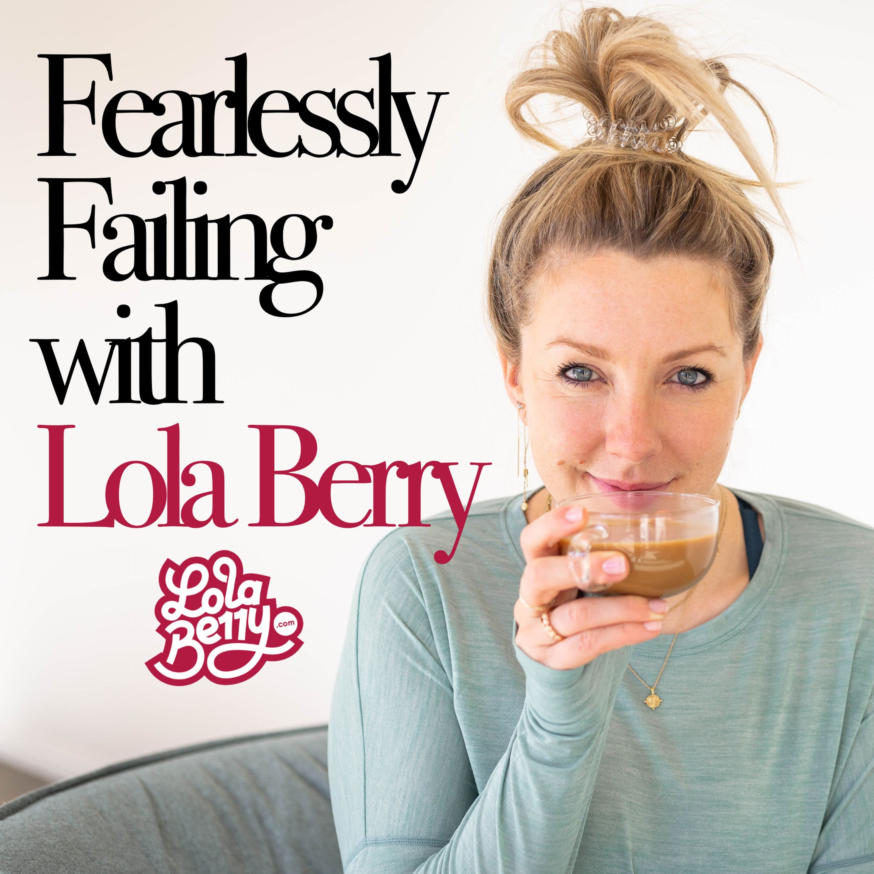 95. Fearlessly Failing: E News and Pregnancy with Ksenija Lukich